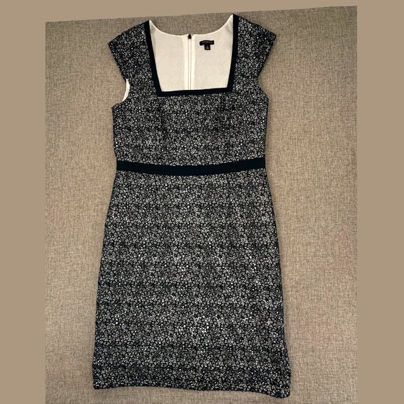 Ann Taylor Sheath Dress Sz 6‎ Dark Navy Blue Knit Square Neck Cap Sleeve Zipper - Picture 1 of 13